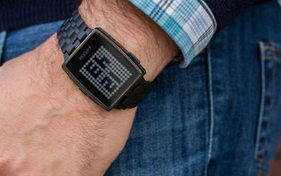 La montre couleur de Pebble